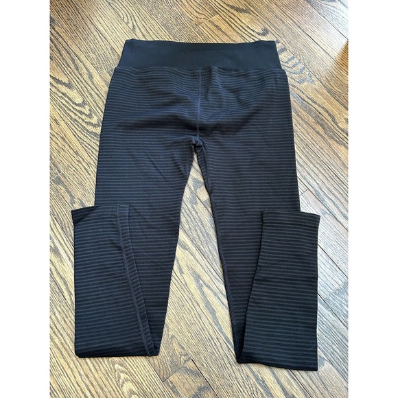 Pure Barre Medium Black Striped Compression Athletic Leggings New (No Tags). - Picture 7 of 7